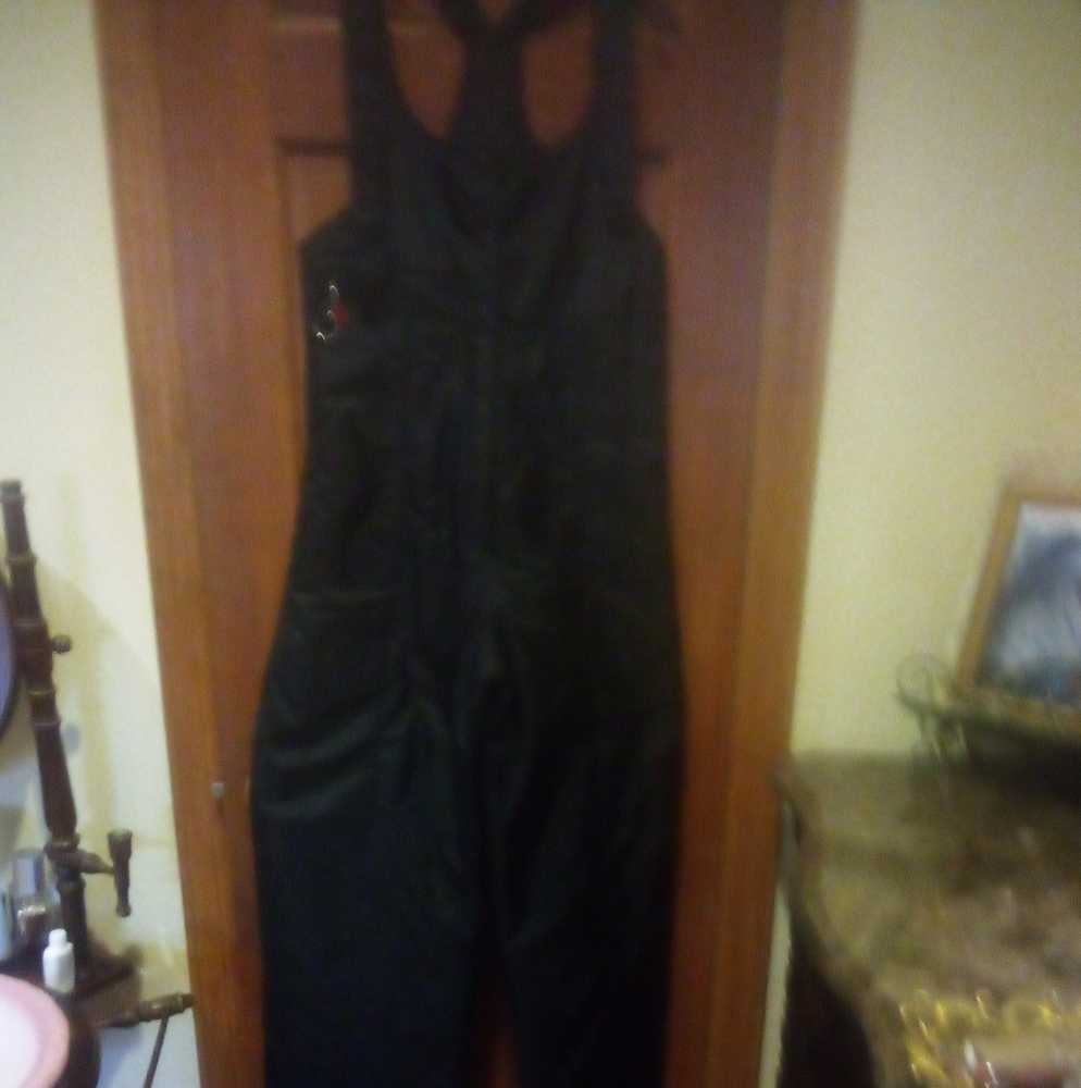 Ladies skiwear by jc Penney size medium black